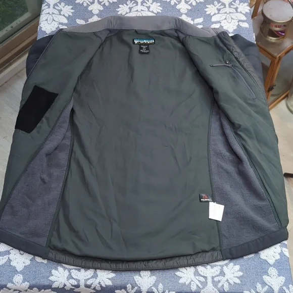 Brooks-Range Mountaineering Alpha Softshell Jacket - Picture 6 of 8
